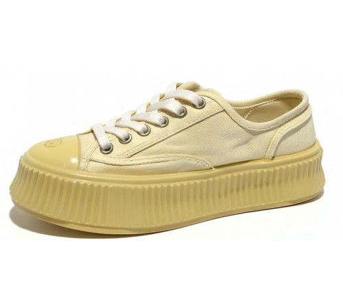 Chanel Biscuit Platform Sneakers Berge Yellow