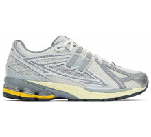 Кроссовки New Balance 1906R Metallic Yellow