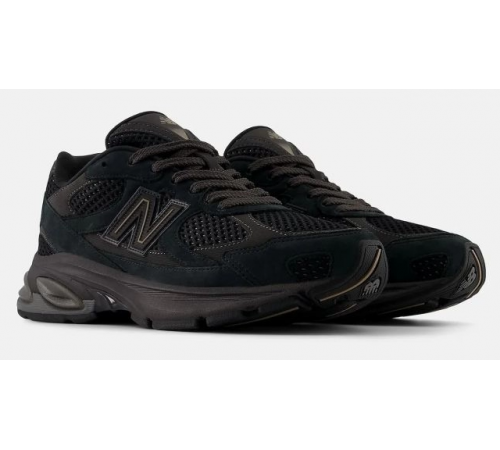 New Balance 2010 Black Brown