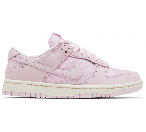 Кроссовки Nike Dunk Low Lace Pack Regal Pink