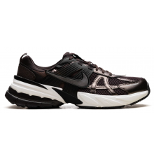 Кроссовки Nike V2K Run Baroque Brown