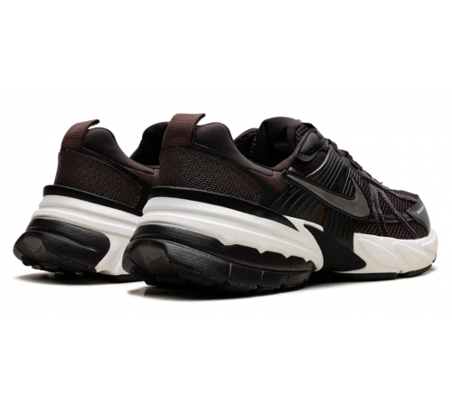 Кроссовки Nike V2K Run Baroque Brown