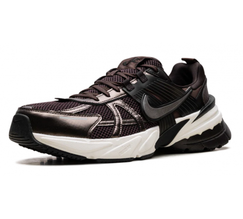 Кроссовки Nike V2K Run Baroque Brown