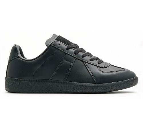Maison Margiela Replica Low Leather Black