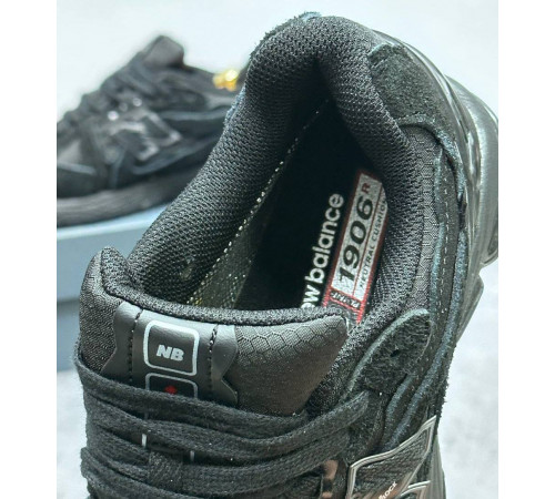 Termo New Balance 1906D Protection Pack Black Suede