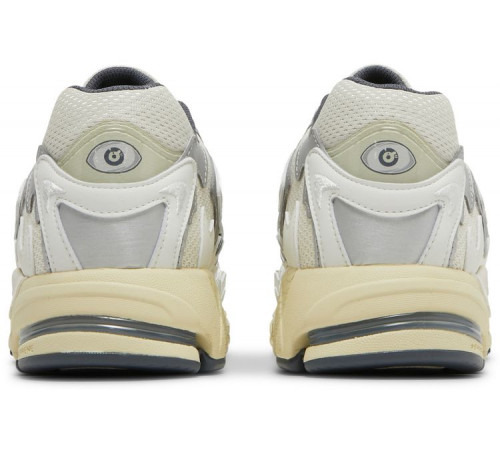 Bad Bunny x Adidas Response CL Cream White