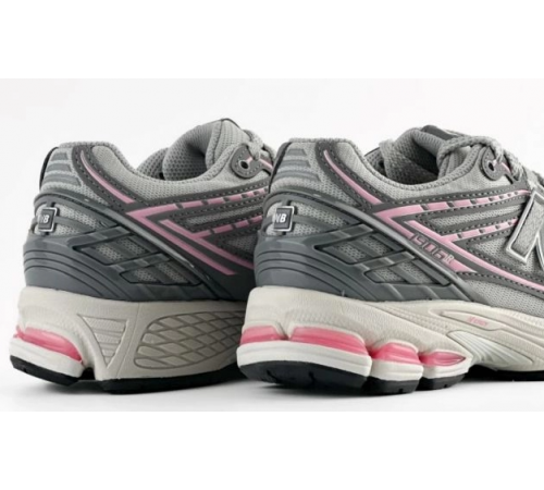 Кроссовки New Balance 1906R Grey Light Pink Reflective
