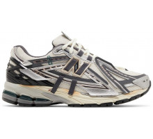 Кроссовки New Balance 1906A Silver Metallic Gold