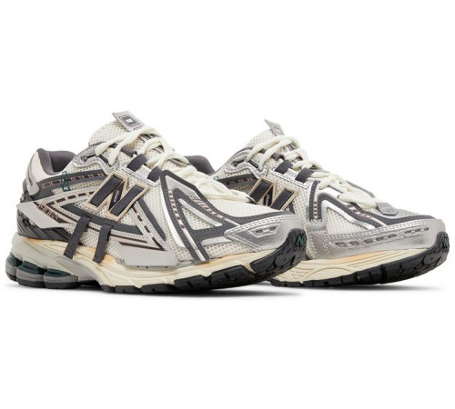 Кроссовки New Balance 1906A Silver Metallic Gold