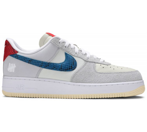 Undefeated x Nike Air Force 1 Low 5 On It