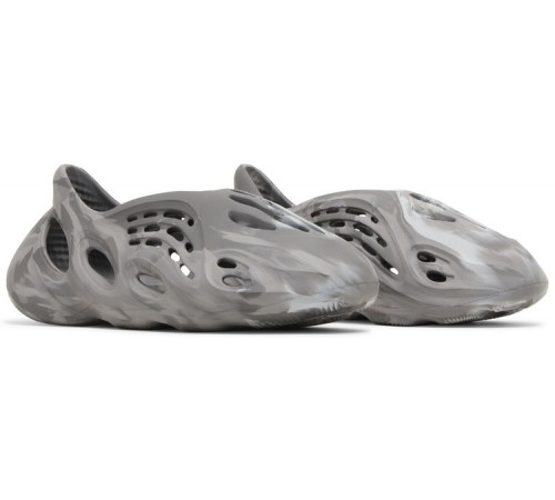 Yeezy Foam Runner MX Granite