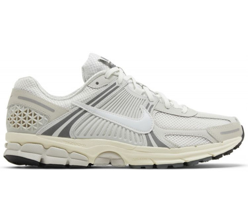 Nike Air Zoom Vomero 5 Platinum Tint
