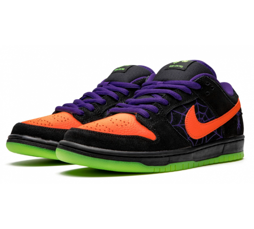 Кроссовки Nike SB Dunk Low Night Of Mischief