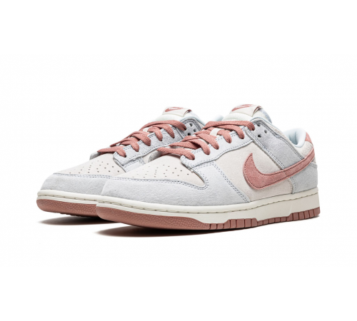 Кроссовки Nike SB Dunk Low Fossil Rose