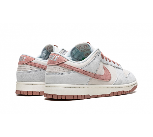 Кроссовки Nike SB Dunk Low Fossil Rose