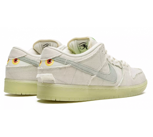 Кроссовки Nike SB Dunk Low Mummy