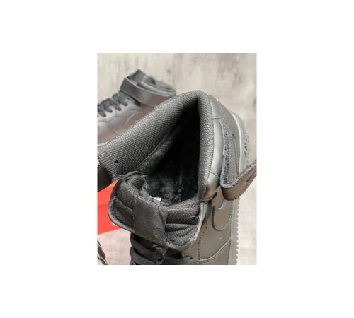 Nike Air Force 1 07 Mid Triple Black зимние на меху