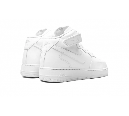 Nike Air Force 1 07 Mid Triple White зимние на меху