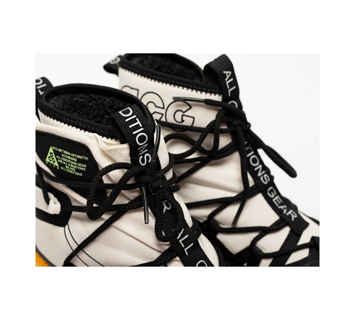 Nike ACG Air Terra Antarktik WMNS White Orange зимние