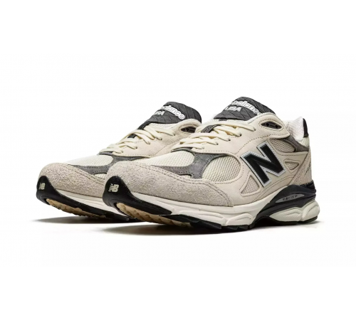 Кроссовки New Balance 990 V3 Teddy Santis Moonbeam